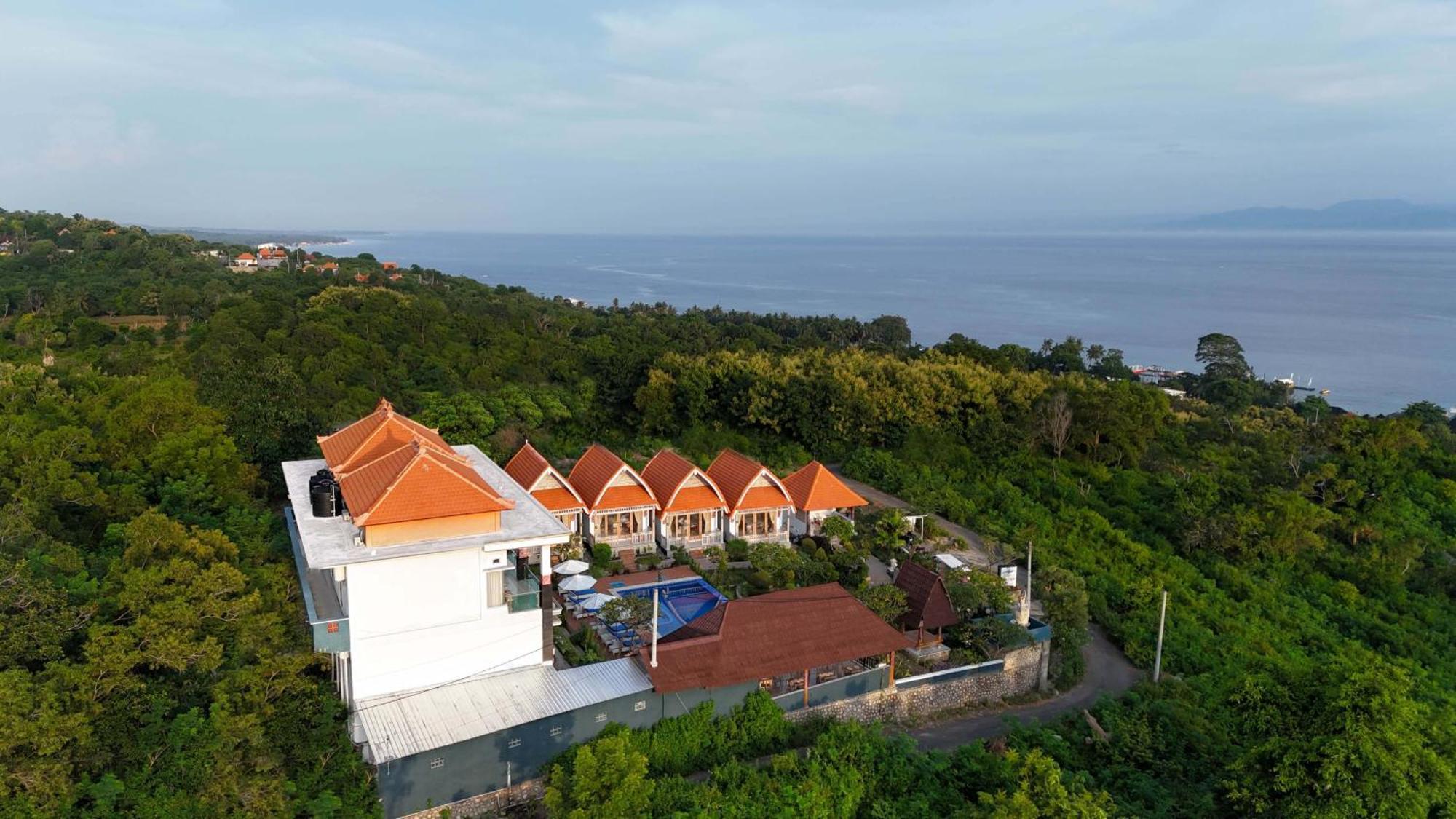 D'Arya Sea View Hotell Batununggul Eksteriør bilde