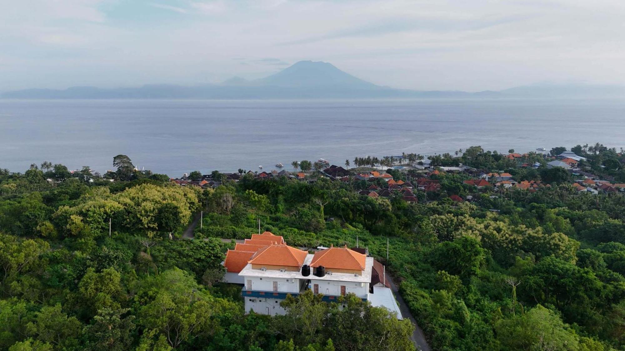 D'Arya Sea View Hotell Batununggul Eksteriør bilde