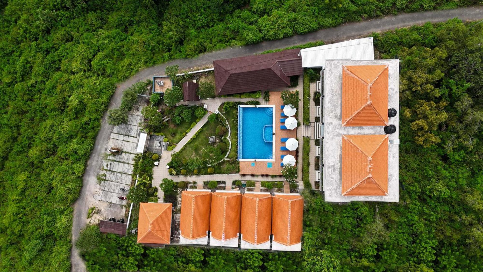 D'Arya Sea View Hotell Batununggul Eksteriør bilde
